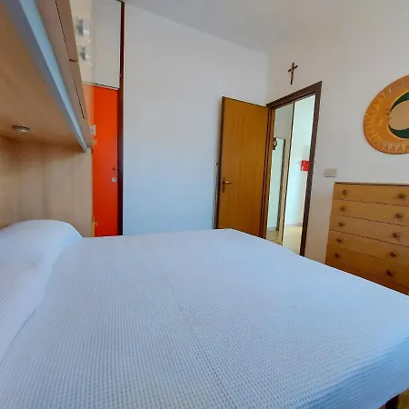 Adriana 4 Apartman *
